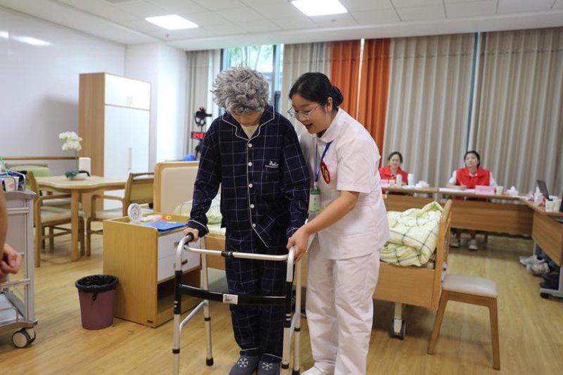 家政服务新风向：吴忠的家庭清洁与温馨守护